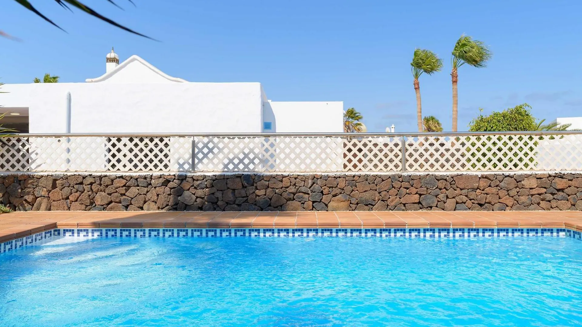 Villa Marisol, Los Mojones Tias 0*,  Spain